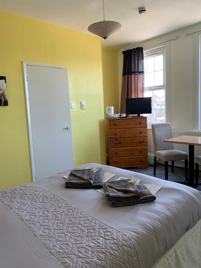 Park Inn Hotel Folkestone 福克斯通 外观 照片